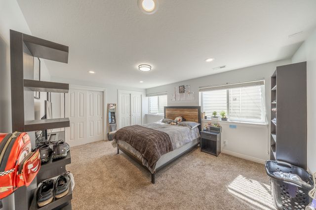 1670 N 1350 W, Farr West, UT 84404