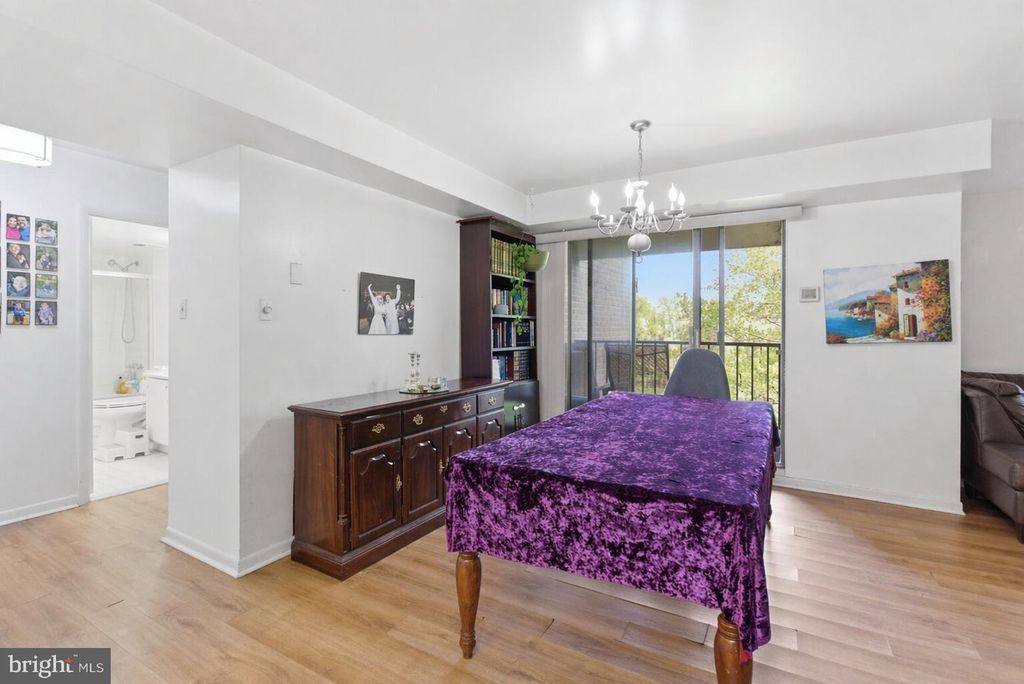 Image 7 of property listing at 6317 PARK HEIGHTS AVE #204, Baltimore, MD 21215