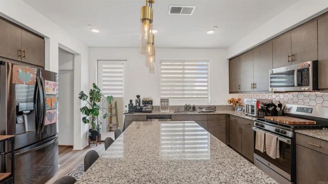 5272 Beachfront Cove St 225, San Diego, CA 92154