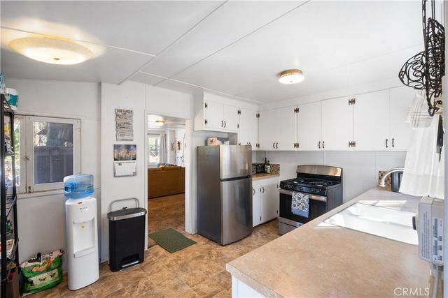 1461 Betty Street, Wrightwood, CA 92397