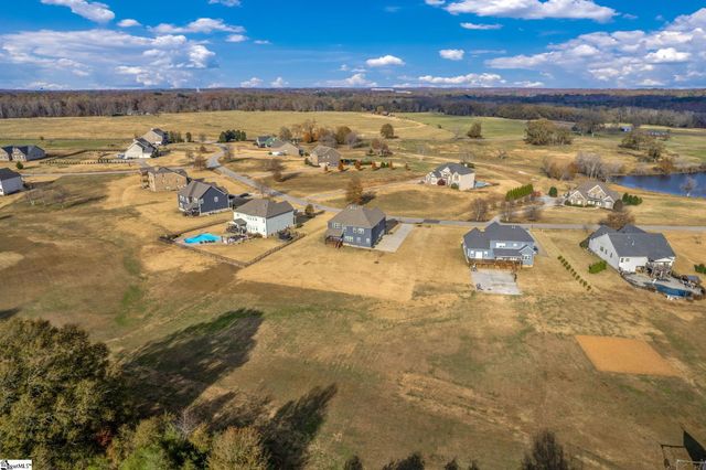 1020 Omega Farms Lane, Williamston, SC 29697