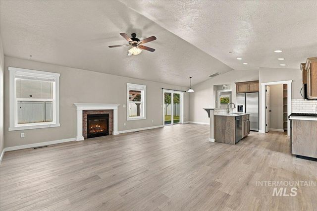 394 W Aspen Ct., Middleton, ID 83644