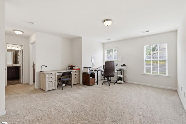 113 Hartwood Lake Lane, Greer, SC 29650