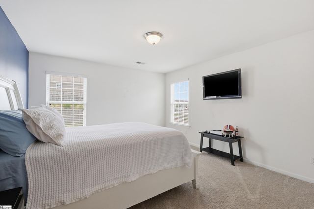 113 Hartwood Lake Lane, Greer, SC 29650