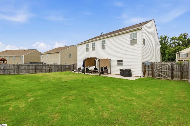 113 Hartwood Lake Lane, Greer, SC 29650