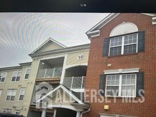 1031 Dogwood Court, New Brunswick, NJ 08901