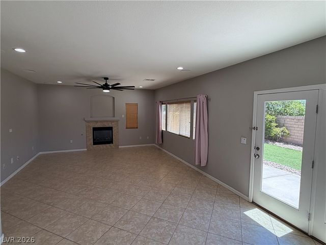 12141 Capilla Real Avenue, Las Vegas, NV 89138