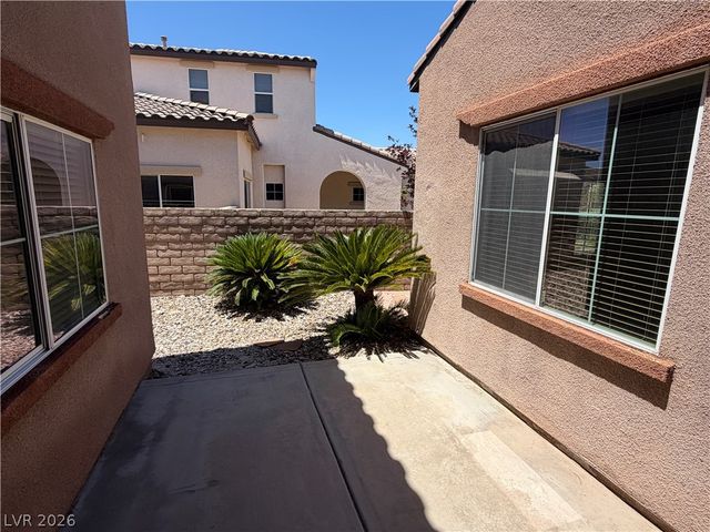12141 Capilla Real Avenue, Las Vegas, NV 89138