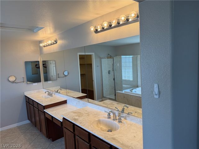 12141 Capilla Real Avenue, Las Vegas, NV 89138