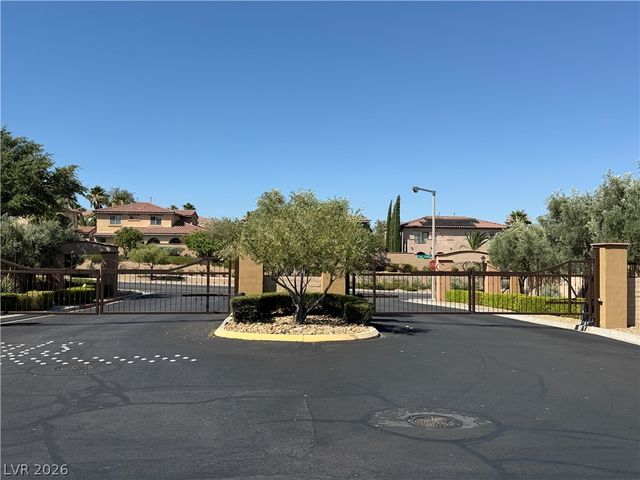 12141 Capilla Real Avenue, Las Vegas, NV 89138