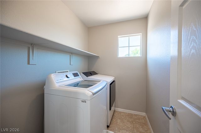 12141 Capilla Real Avenue, Las Vegas, NV 89138