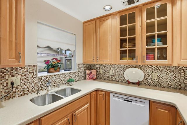 5945 Deary Way, Orangevale, CA 95662