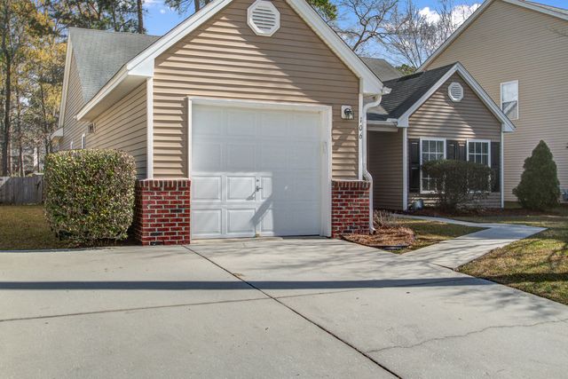 106 Mcgrady Drive, Ladson, SC 29456