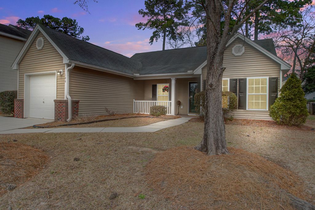 Image 2 of property listing at 106 Mcgrady Drive, Ladson, SC 29456