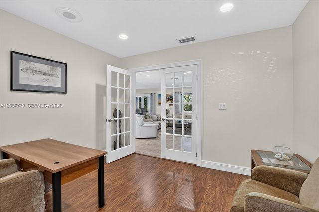 731 NW 4th Ct, Boca Raton, FL 33432