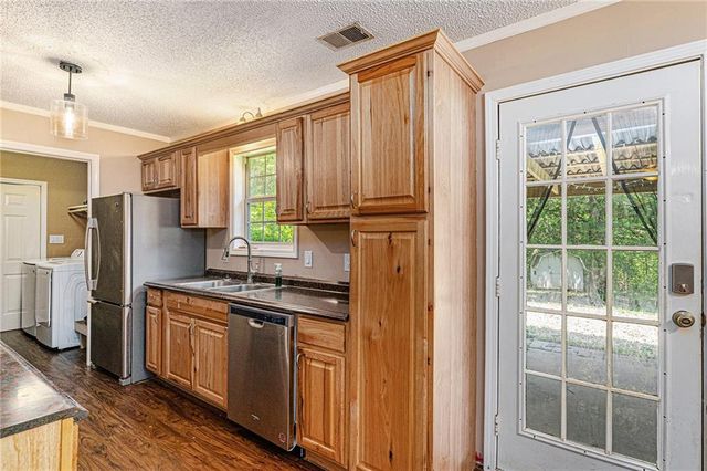 5440 Crest Highway, Thomaston, GA 30286