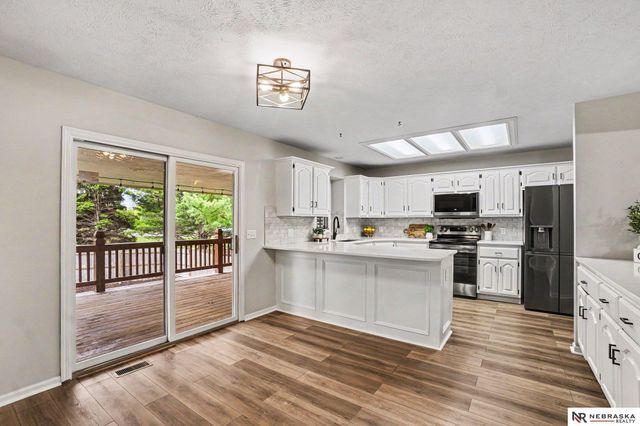 2333 N 144th Avenue, Omaha, NE 68116