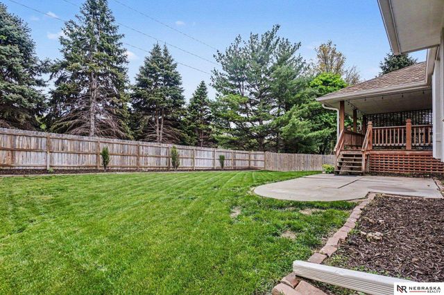 2333 N 144th Avenue, Omaha, NE 68116