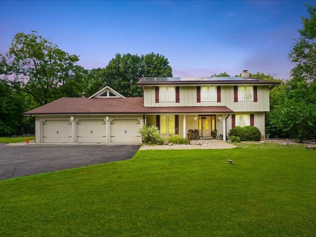 8714 W 123RD Street, Palos Park, IL 60464