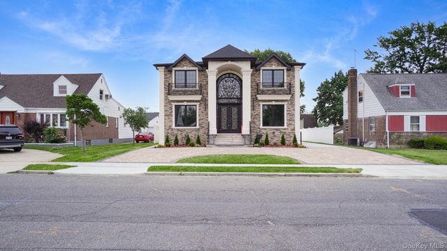 1630 Salem Road, Valley Stream, NY 11580