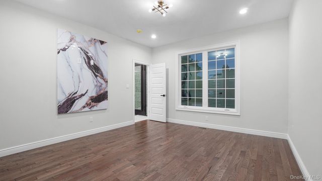 1630 Salem Road, Valley Stream, NY 11580
