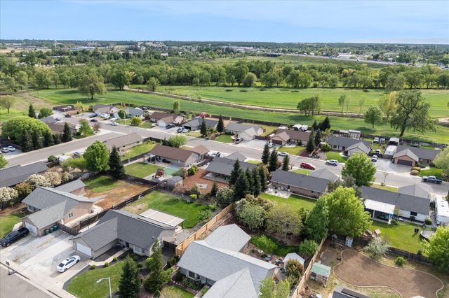 2229 Culpepper Lane, Anderson, CA 96007