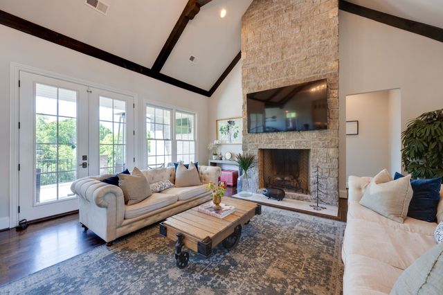 3333 Trimble Rd, Nashville, TN 37215