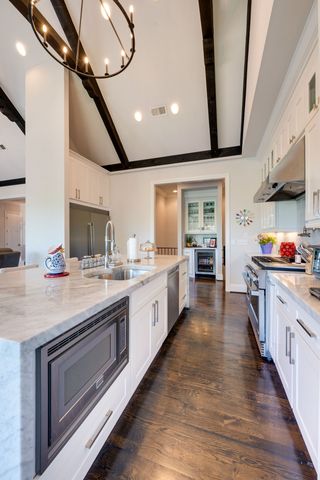 3333 Trimble Rd, Nashville, TN 37215