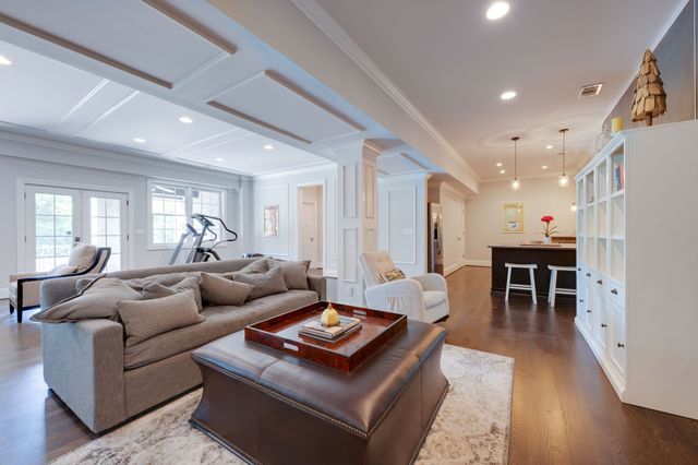 3333 Trimble Rd, Nashville, TN 37215