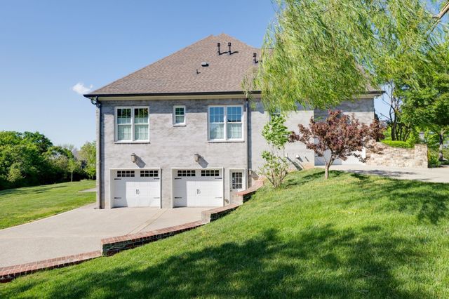 3333 Trimble Rd, Nashville, TN 37215