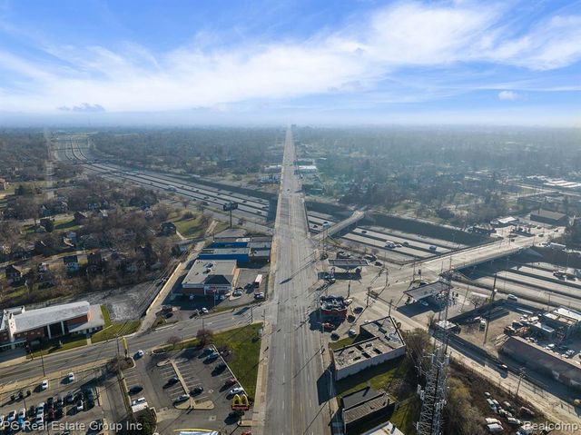 13633 Grand River Avenue, Detroit, MI 48227