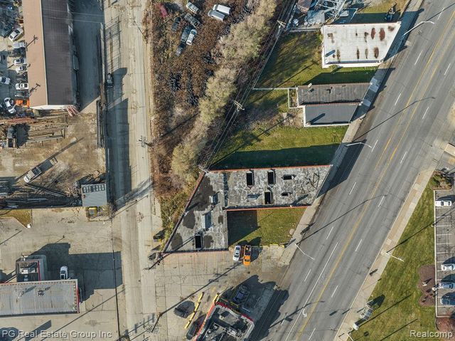 13633 Grand River Avenue, Detroit, MI 48227