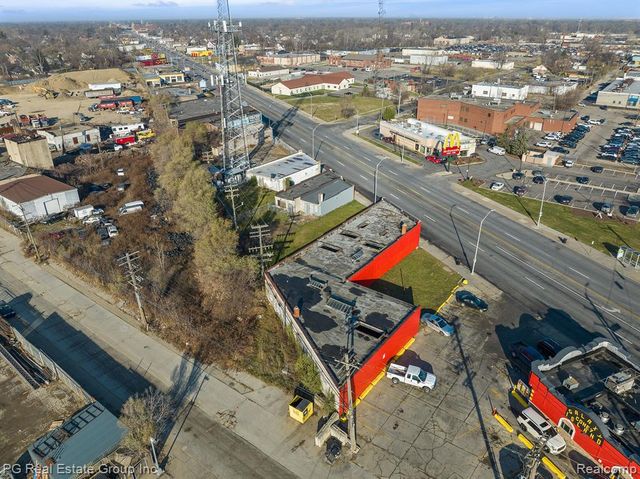 13633 Grand River Avenue, Detroit, MI 48227