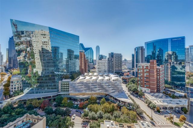 2555 N Pearl Street 1402, Dallas, TX 75201