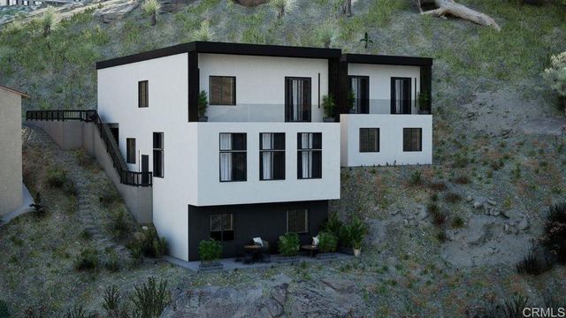 1435 39 Capistrano Ave, Spring Valley, CA 91977