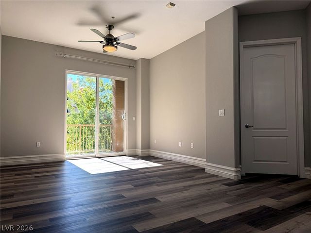 50 East Serene Avenue 223, Las Vegas, NV 89123