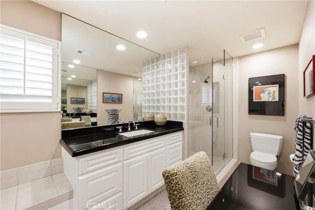 2024 Woodburn Avenue, Westlake Village, CA 91361