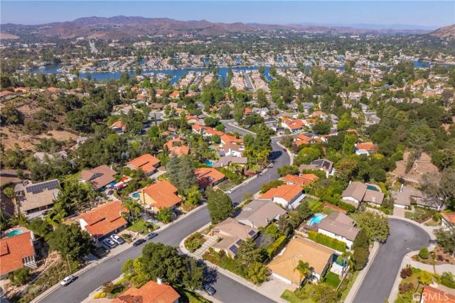2024 Woodburn Avenue, Westlake Village, CA 91361