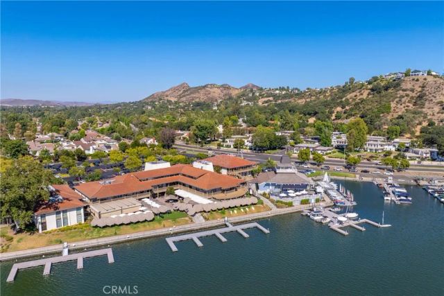 2024 Woodburn Avenue, Westlake Village, CA 91361