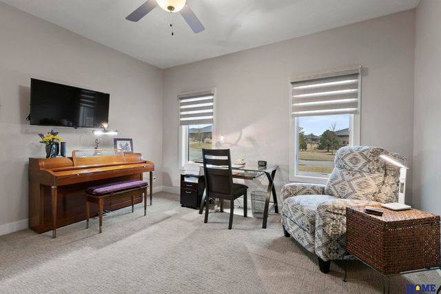 8900 Birdie Run, Lincoln, NE 68520