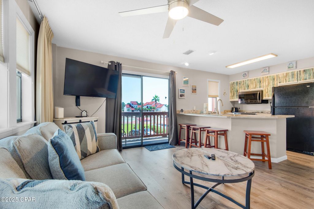 Image 3 of property listing at 8730 Thomas Drive 1211C, Panama City Beach, FL 32408