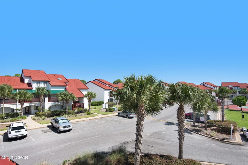 Image 7 of property listing at 8730 Thomas Drive 1211C, Panama City Beach, FL 32408