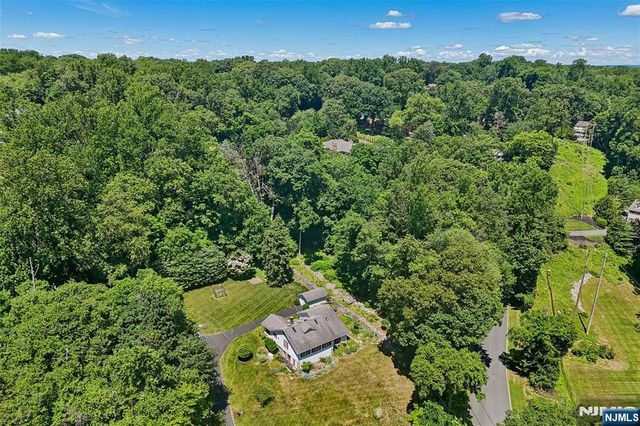 74 Woodland Road, Montvale, NJ 07645