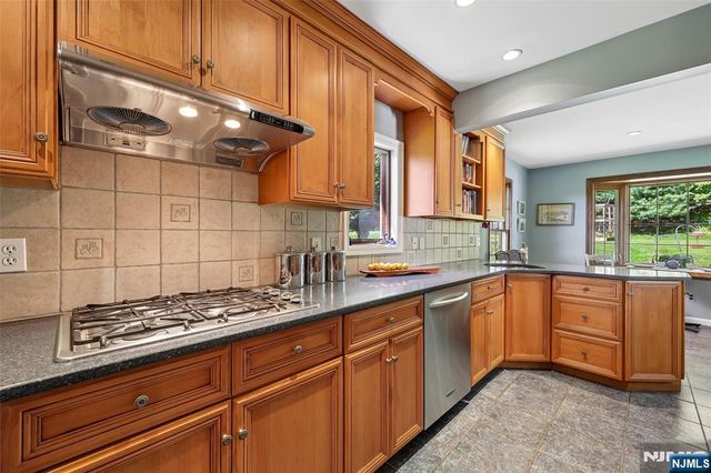 74 Woodland Road, Montvale, NJ 07645