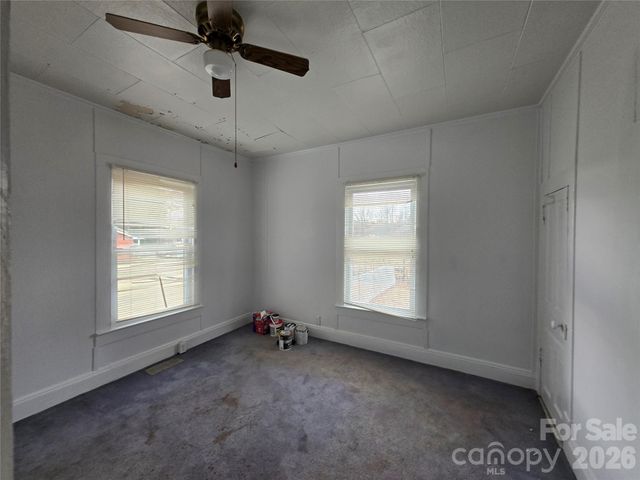 414 Spinners Drive, Cherryville, NC 28021