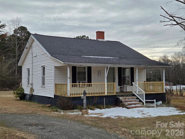 414 Spinners Drive, Cherryville, NC 28021