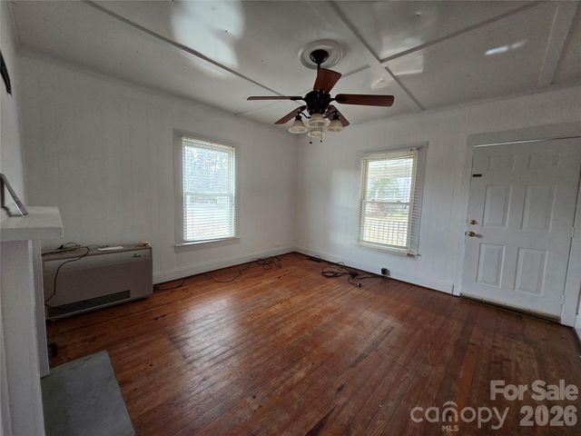 414 Spinners Drive, Cherryville, NC 28021