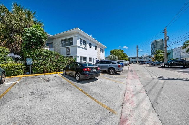 7271 Gary Ave 25, Miami Beach, FL 33141