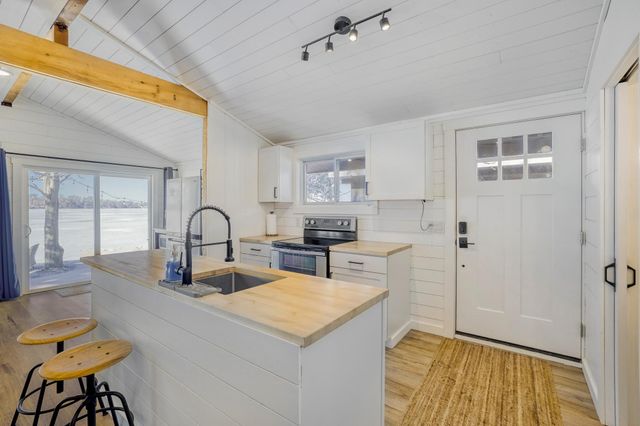 29408 Francis Lake Drive NW, Isanti, MN 55040