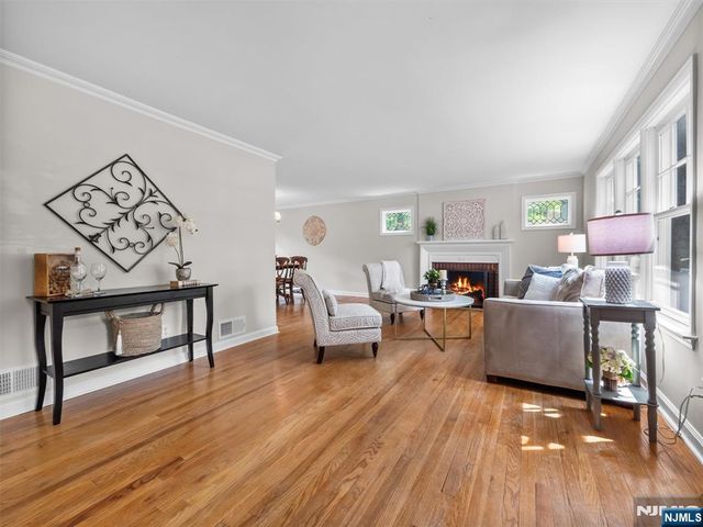 54 Jean Street, Ramsey, NJ 07446